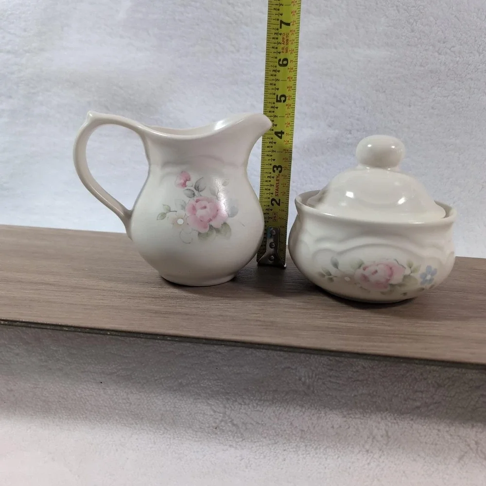 Vintage Pfaltzgraff Tea Rose Creamer & Sugar Bowl w Lid Pink Floral USA Stonewar